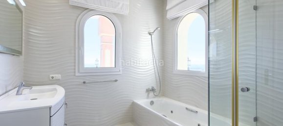 Villa de 8 dormitorios en Málaga, Spain No. 130914 21