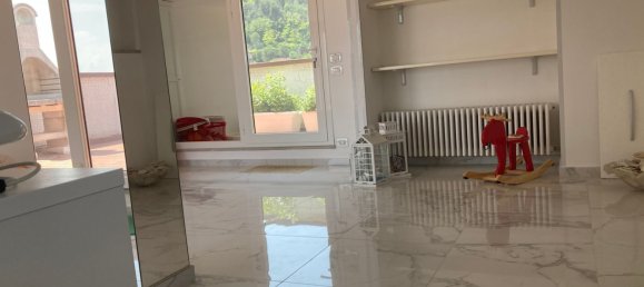 Пентхаус с 6 комнатами в Пезаро, Италия № 196597 11