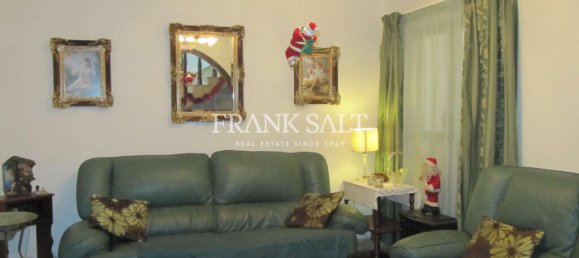 3 chambres Maison à Fgura, Malta No. 1716 2