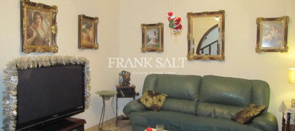 3 chambres Maison à Fgura, Malta No. 1716 3