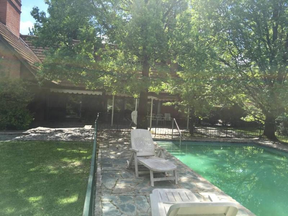 4 bedrooms House in Tigre, Argentina No. 103767