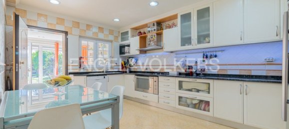 5 غرف نوم منزل في Corroios, Portugal رقم 250053 8