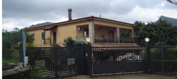 Apartamento de 7 habitaciónes en Monreale, Italy No. 52173 2