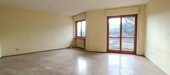 Квартира с 4 комнатами в Серравалле Сезия, Италия № 18098 9