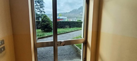 Квартира с 4 комнатами в Серравалле Сезия, Италия № 18098 2