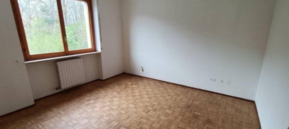 Квартира с 4 комнатами в Серравалле Сезия, Италия № 18098 20