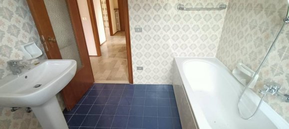 Квартира с 4 комнатами в Серравалле Сезия, Италия № 18098 19