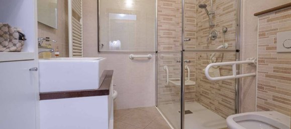 1 bedroom Apartment in Bergamo, Italy No. 271392 15