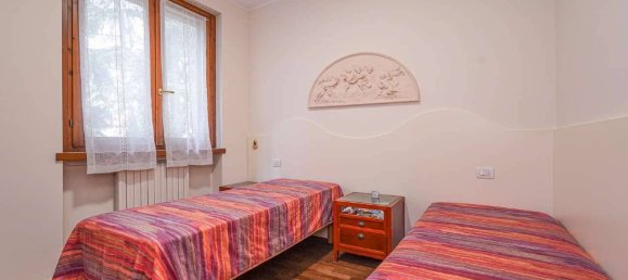 1 bedroom Apartment in Bergamo, Italy No. 271392 12