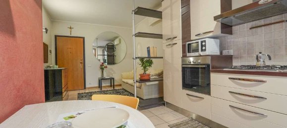 1 bedroom Apartment in Bergamo, Italy No. 271392 7