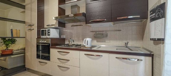 1 bedroom Apartment in Bergamo, Italy No. 271392 5