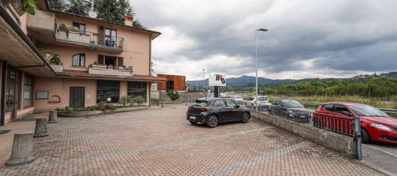 1 bedroom Apartment in Bergamo, Italy No. 271392 25