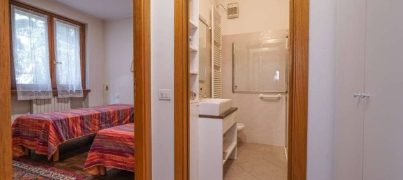 1 bedroom Apartment in Bergamo, Italy No. 271392 14
