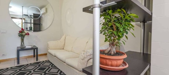 1 bedroom Apartment in Bergamo, Italy No. 271392 4