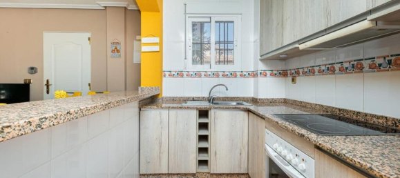 Villa de 3 dormitorios en Alicante, Spain No. 173993 9