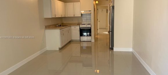 1 غرف نوم فيلا في Miami, الولايات المتحدة رقم 614865 7