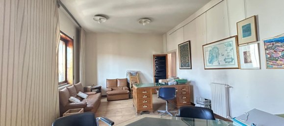 4-Zimmer Wohnung in Portici, Italy, Nr. 268080 26