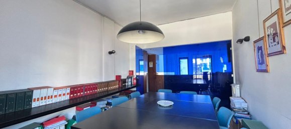 4-Zimmer Wohnung in Portici, Italy, Nr. 268080 11