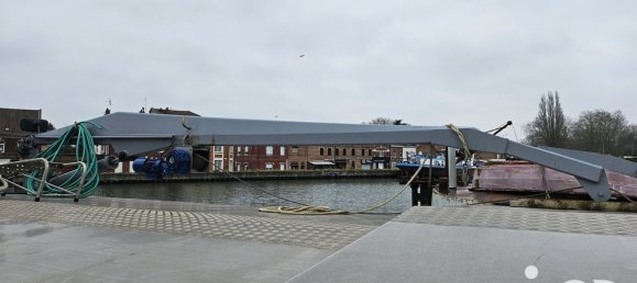 2 bedrooms House in Douai, France No. 44799 8