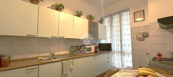 4 rooms Apartment in Genoa, Italy No. 276661 5
