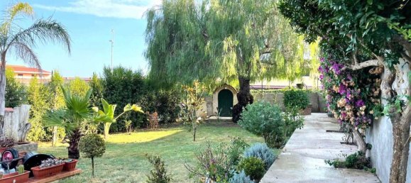 7 rooms House in Borgia, Italy No. 219923 39