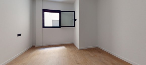 2 bedrooms Apartment in Las Palmas De Gran Canaria, Spain No. 99278 25