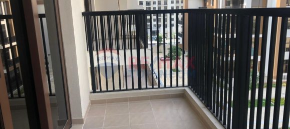 1 bedroom Apartment in Town Square, UAE No. 44637 8