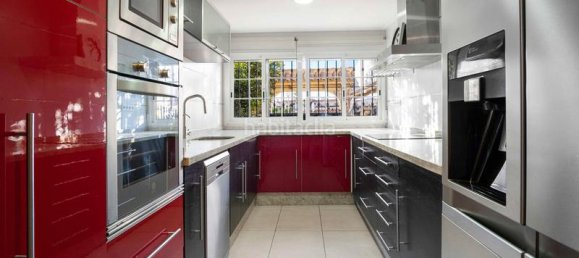 5 Schlafzimmer Haus in Alicante, Spain, Nr. 92297 15