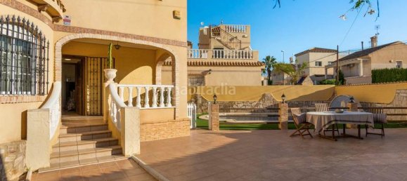 5 Schlafzimmer Haus in Alicante, Spain, Nr. 92297 3