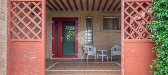 5 rooms Villa in Ferrara, Italy No. 262482 4