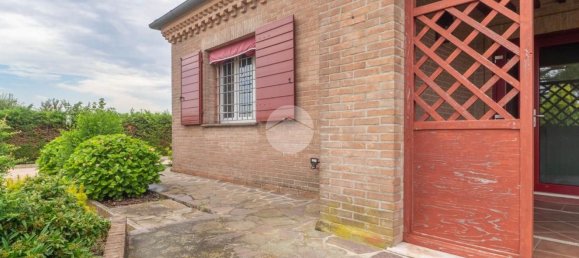 5 rooms Villa in Ferrara, Italy No. 262482 9