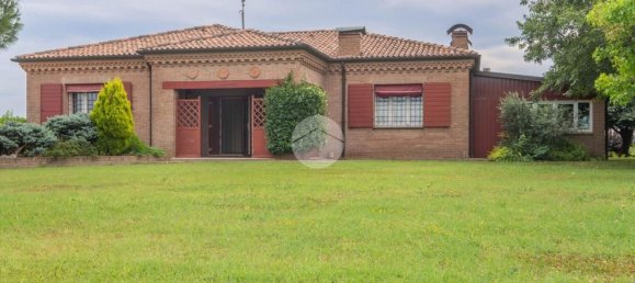 5 rooms Villa in Ferrara, Italy No. 262482 3