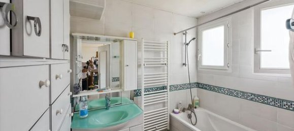 3 bedrooms House in Tours, France No. 314069 9