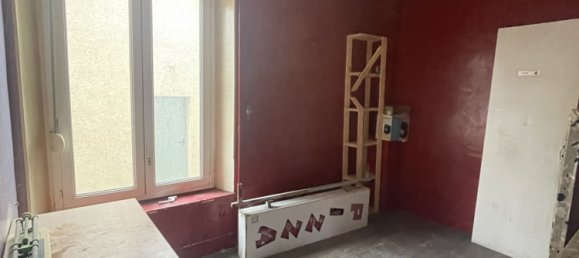 2 bedrooms Apartment in Chalons-en-Champagne, France No. 76665 9