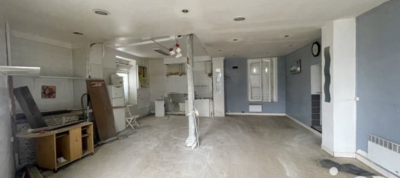 2 bedrooms Apartment in Chalons-en-Champagne, France No. 76665 4