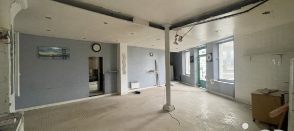 2 bedrooms Apartment in Chalons-en-Champagne, France No. 76665 3