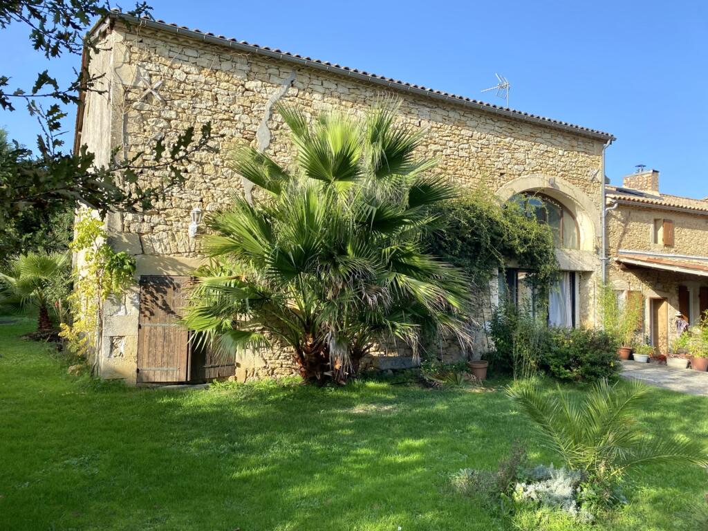 7 bedrooms House in Sauveterre-de-Guyenne, France No. 339232