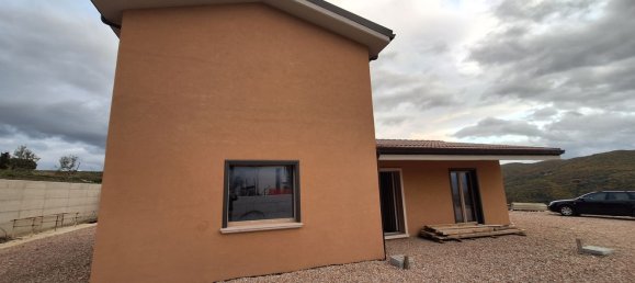 5 rooms Villa in Oratino, Italy No. 81124 7