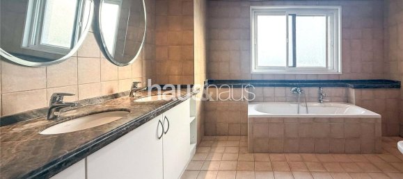 5 bedrooms Villa in Dubai Investment Park, UAE No. 99785 13