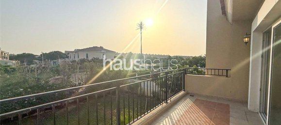 5 bedrooms Villa in Dubai Investment Park, UAE No. 99785 3
