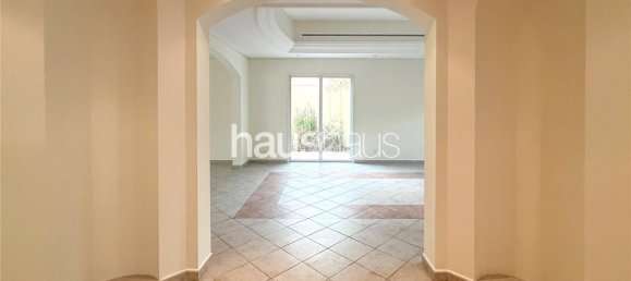 5 bedrooms Villa in Dubai Investment Park, UAE No. 99785 8