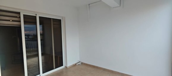 2 Schlafzimmer Wohnung in Larnaca, Zypern, Nr. 26121 11
