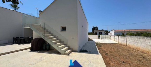 2 bedrooms Villa in Racale, Italy No. 307225 15