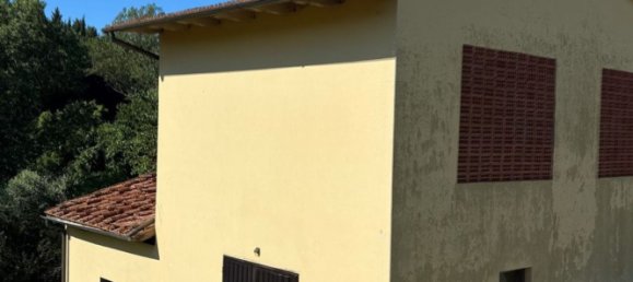 11 bedrooms House in Lastra a Signa, Italy No. 348204 2