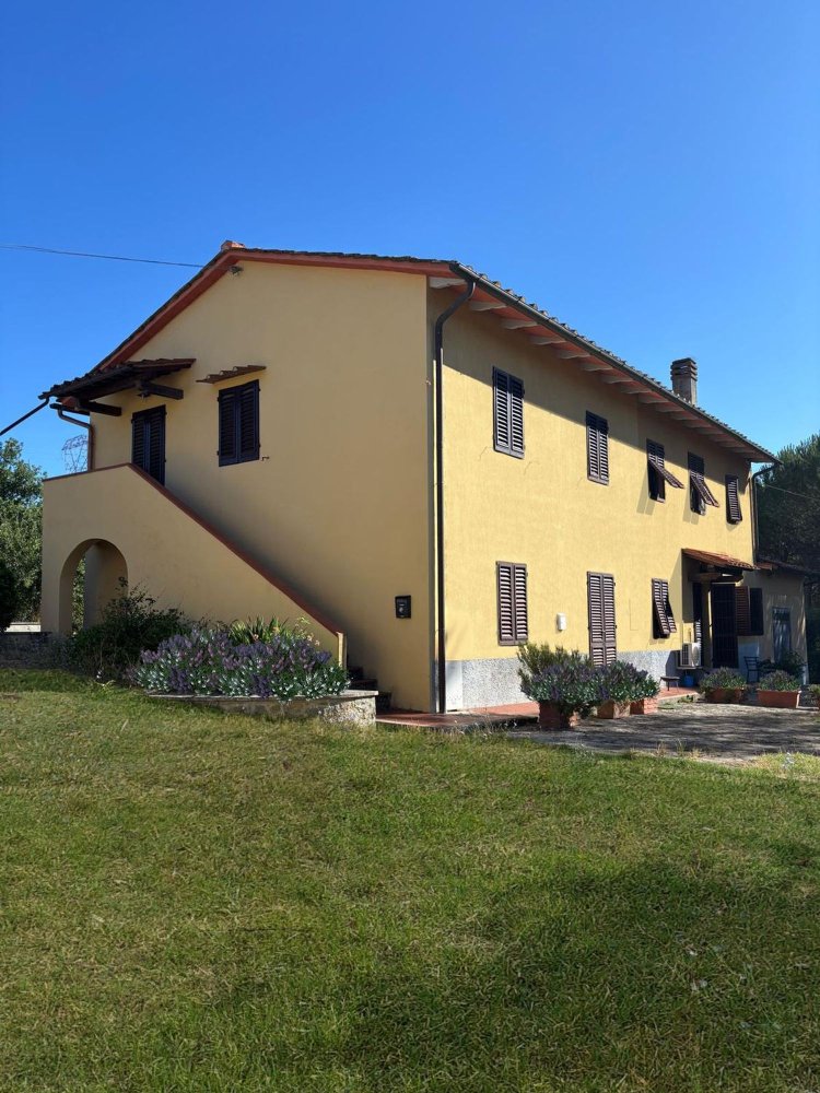 11 bedrooms House in Lastra a Signa, Italy No. 348204