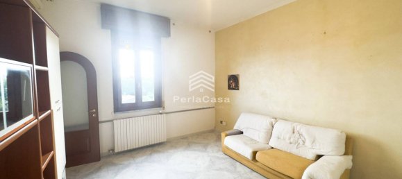 Apartamento T3 em Vigevano, Italy N.º 374987 4