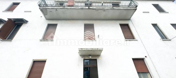 Apartamento T3 em Vigevano, Italy N.º 374987 34