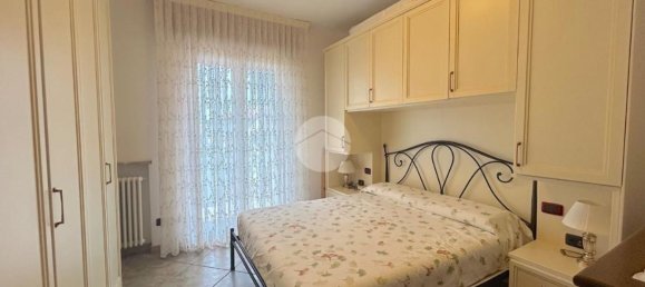 5 bedrooms Apartment in Castel d'Azzano, Italy No. 376822 10