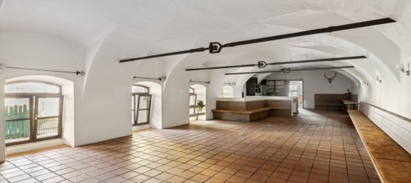 Moradia em banda de 30 divisões em Retz, Austria N.º 148749 9