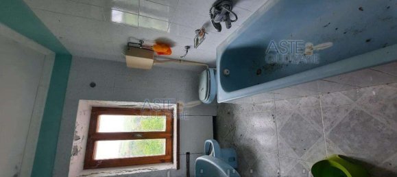 5 rooms House in Gemmano, Italy No. 12156 20